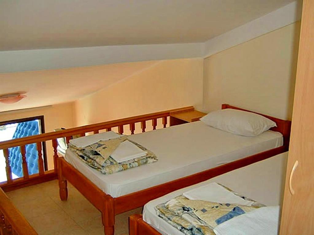 Vlsb Apartments Petrovac Екстер'єр фото